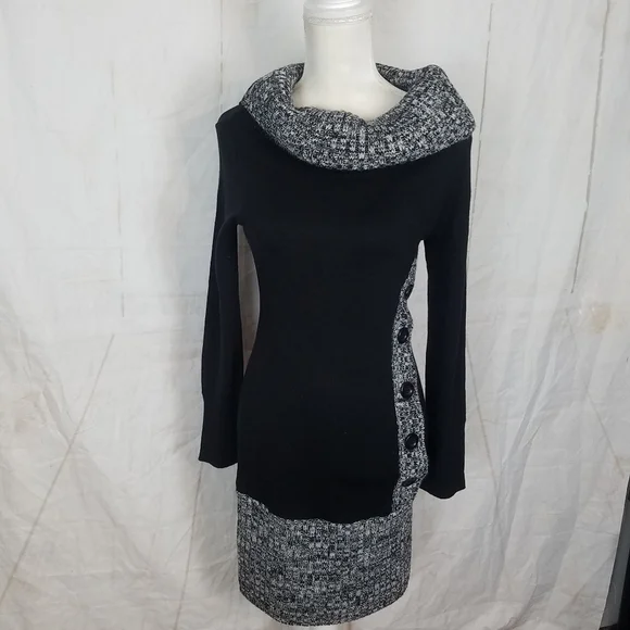 Venus Cowl neckline sweater dress - Picture 4 of 13